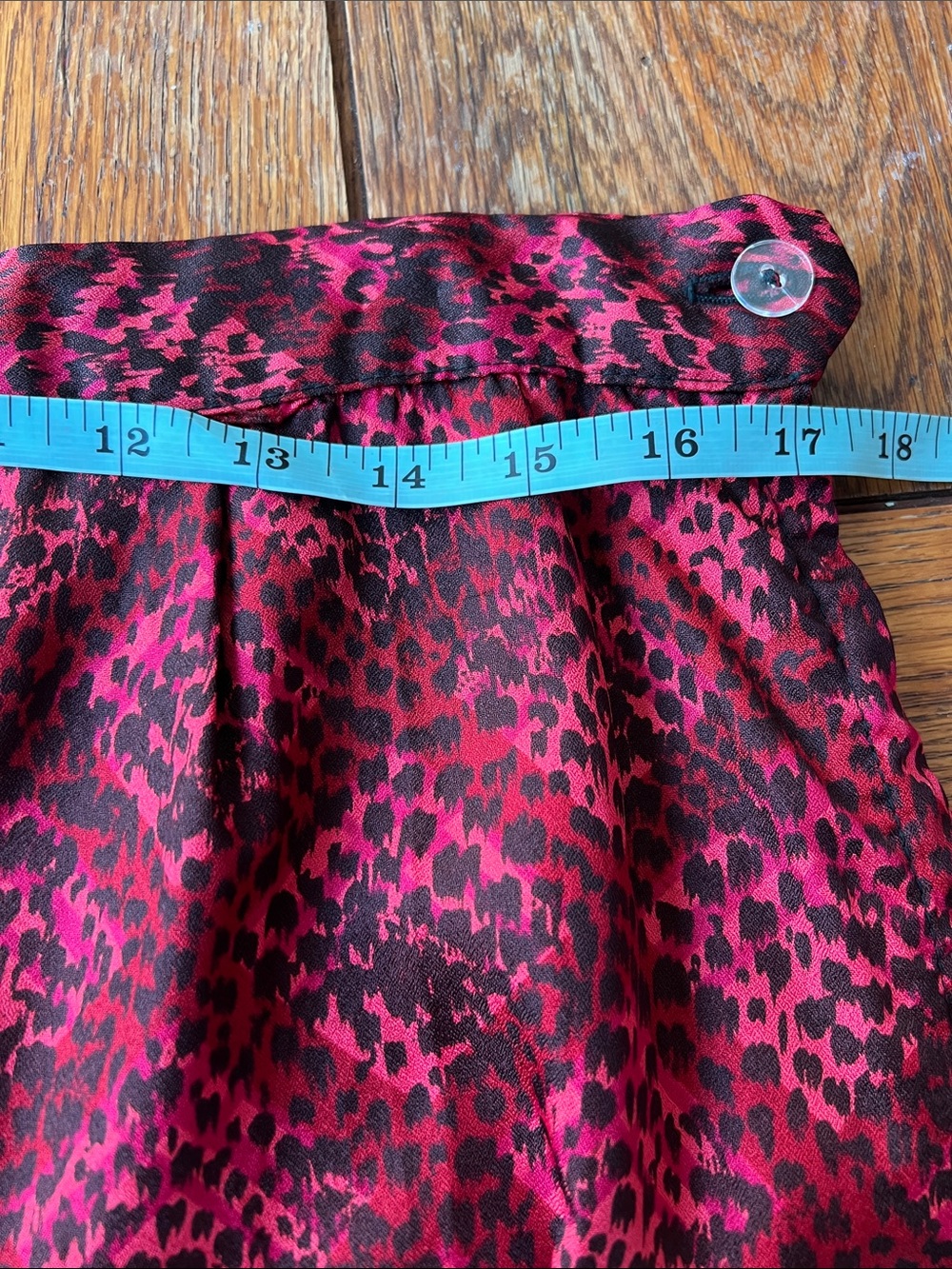 Vintage Red Satin Skirt Set with Black Velvet Collar - Picture 10 of 11